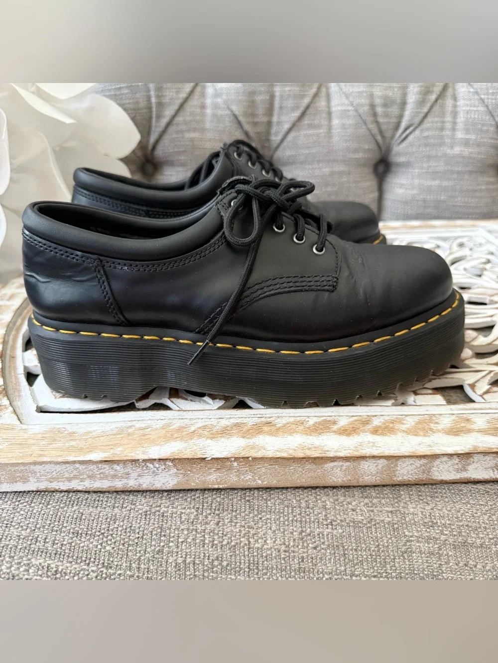 Dr. Martens Black Leather Quad Platform Shoes Men’s 9 Women’s 10
